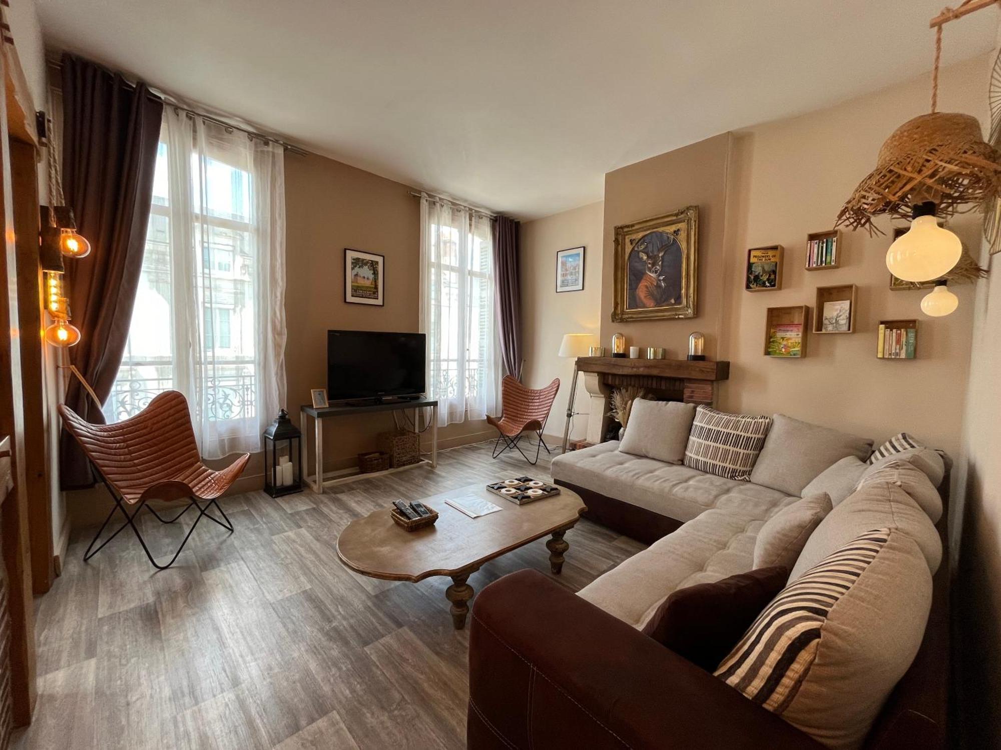 Cote Chateau - Grand Appartement Au Coeur De Blois Esterno foto